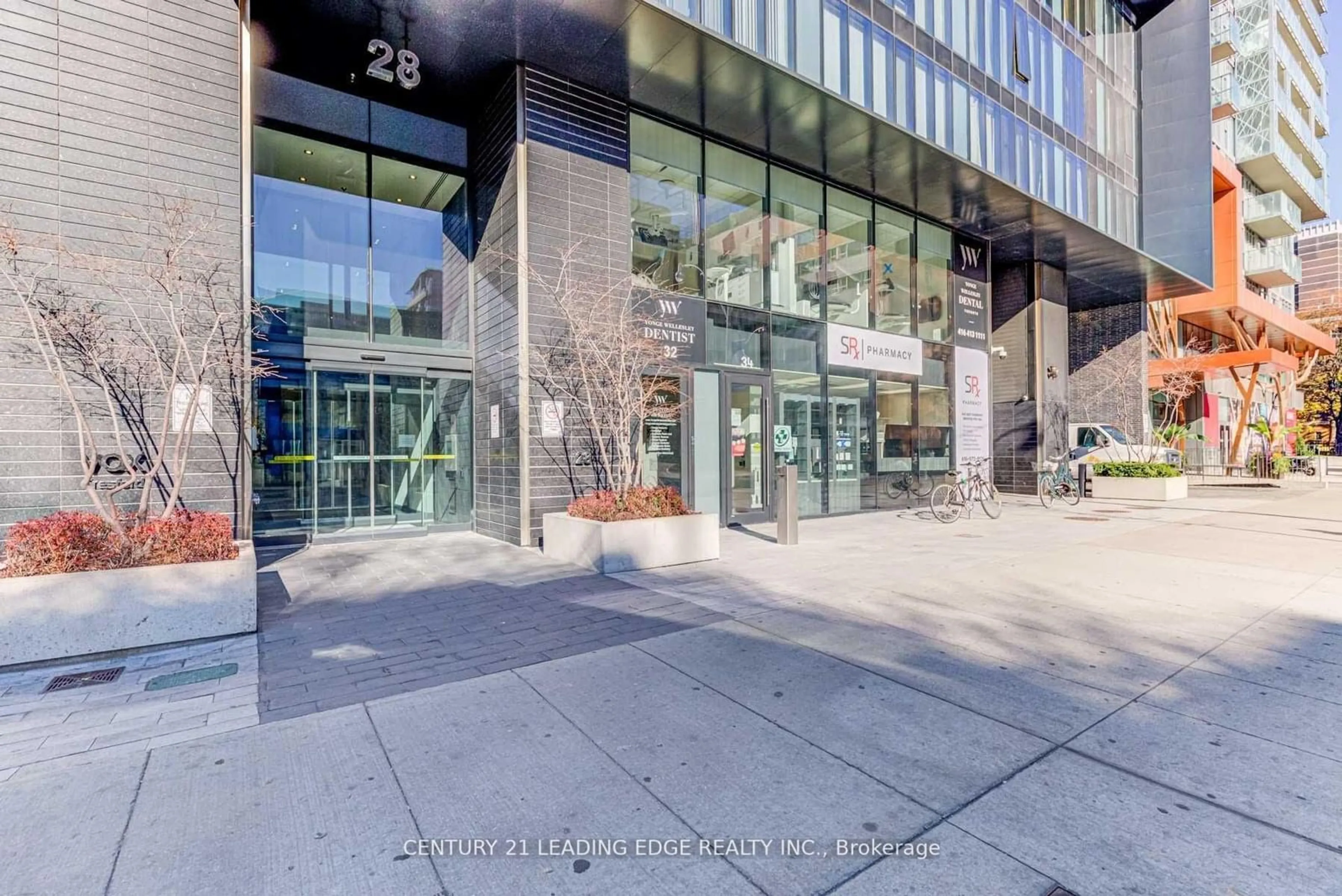 Indoor foyer for 28 Wellesley St #311, Toronto Ontario M4Y 1T1