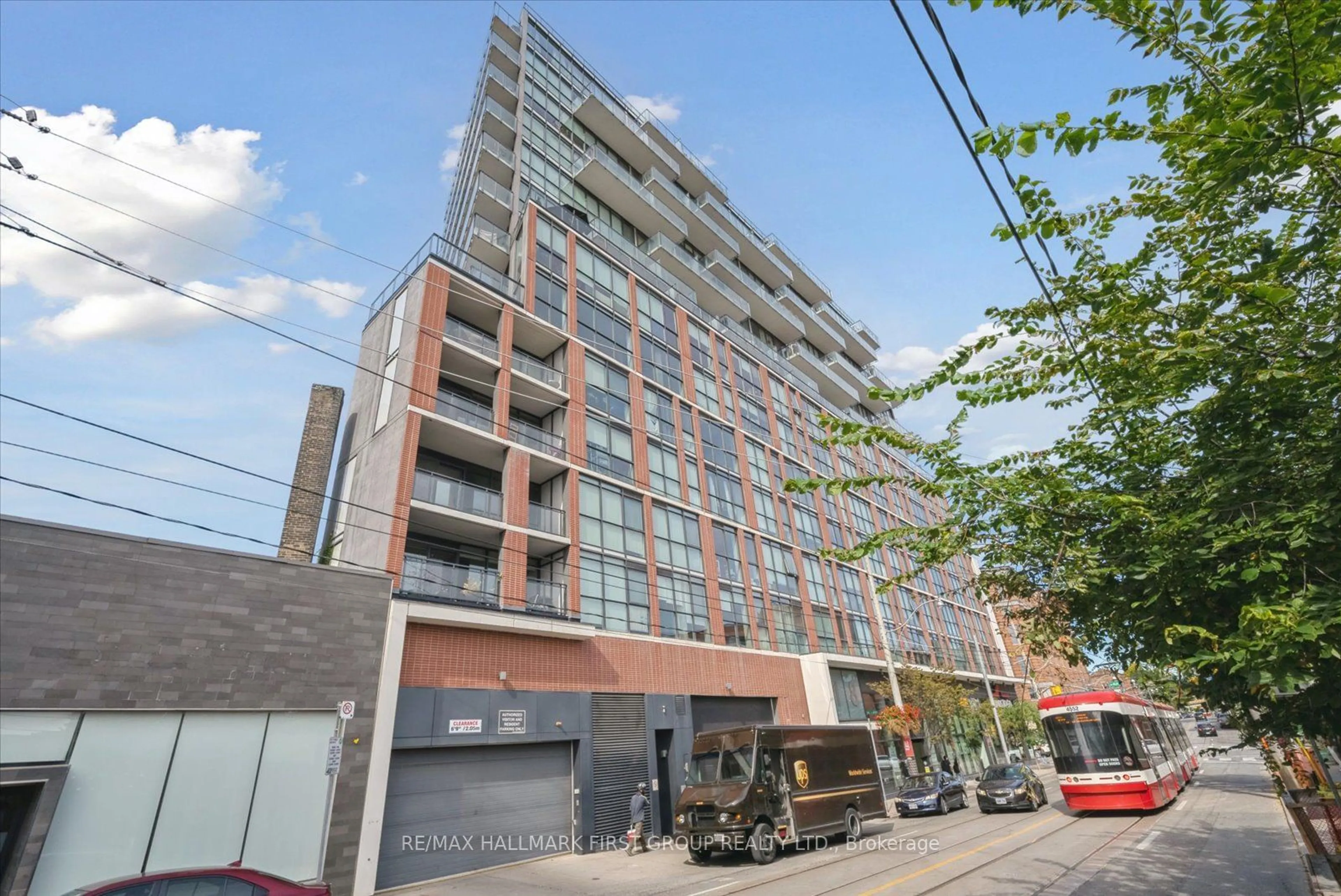 A pic from exterior of the house or condo for 318 King St #208, Toronto Ontario M5A 1K6