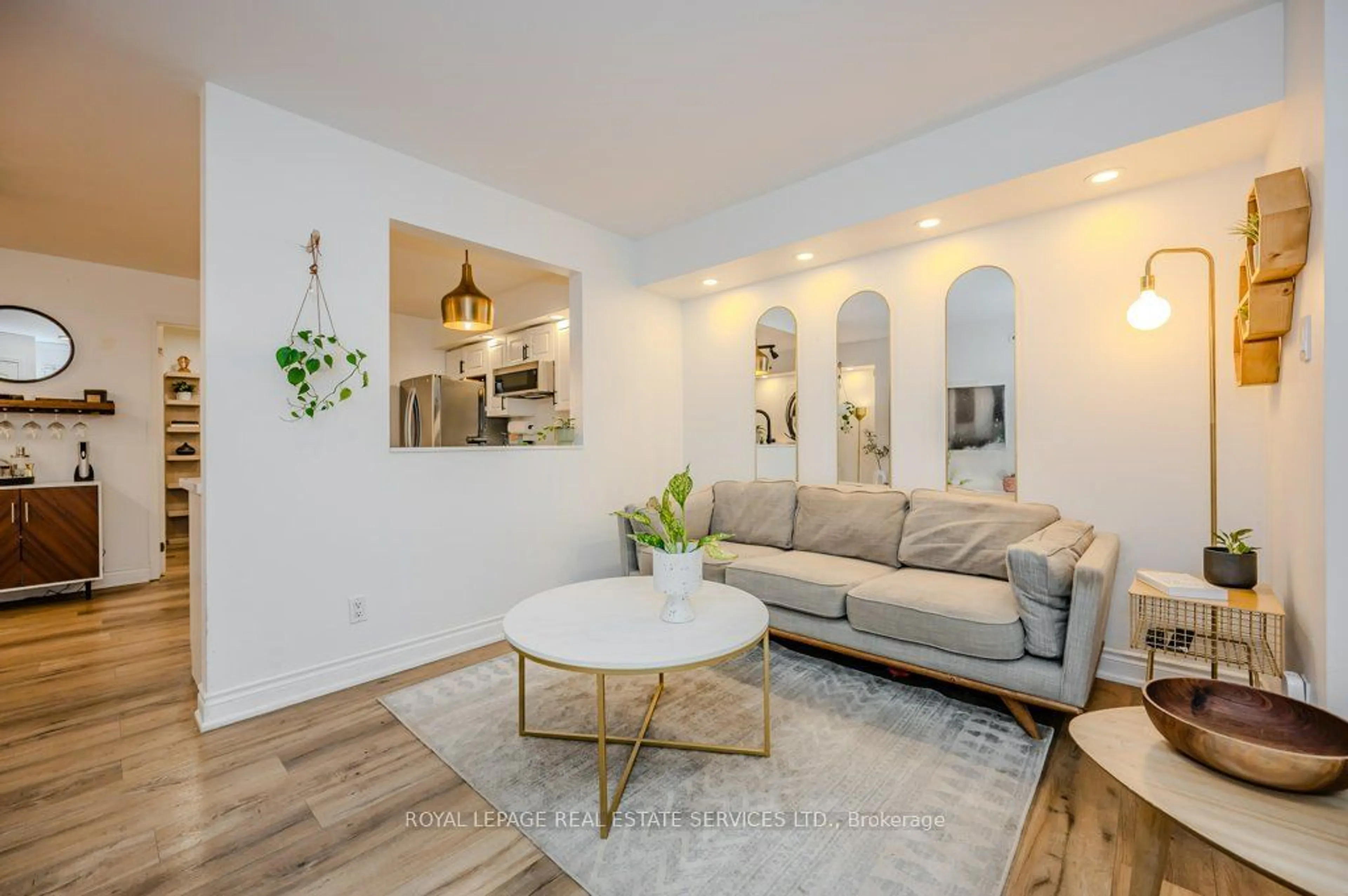 Living room for 10 Douro St #521, Toronto Ontario M6K 3M4