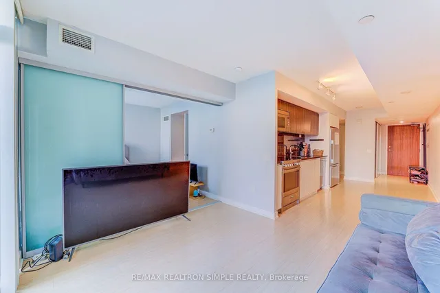 Additional property image - 85 Queen's Wharf Rd Unit 802