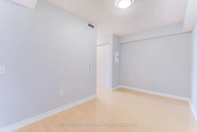 Additional property image - 85 Queen's Wharf Rd Unit 802
