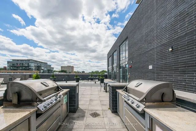 Additional property image - 20 Minowan Miikan Lane Unit 1401