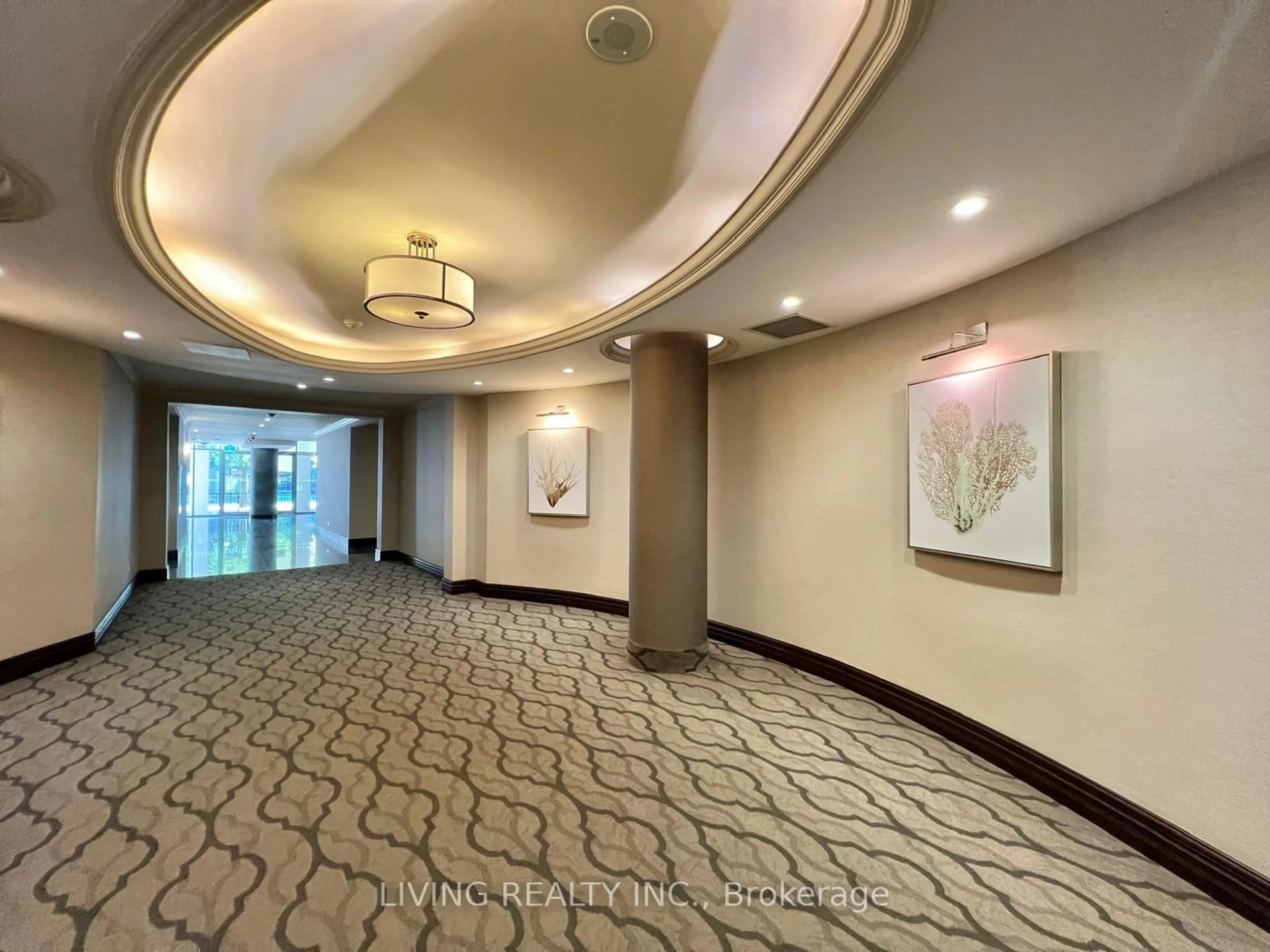 Indoor foyer, carpet floors for 28 Empress Ave #710, Toronto Ontario H2N 2E7