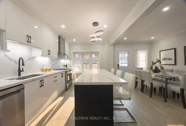 Additional property image - 376 Northcliffe Blvd