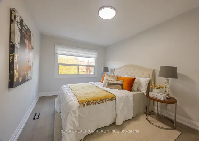 Additional property image - 376 Northcliffe Blvd