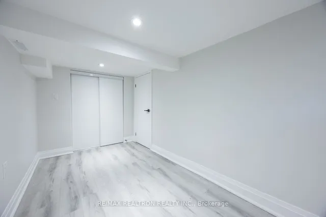 Additional property image - 376 Northcliffe Blvd