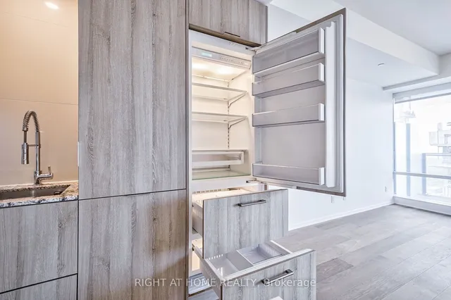 Additional image 22 of 1 bloor St Unit 6608
