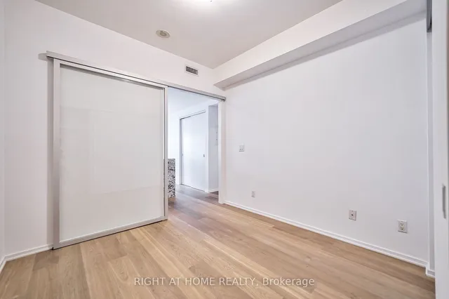 Additional image 6 of 1 bloor St Unit 6608