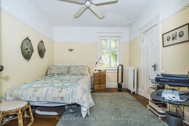 Additional property image - 9 A&B Humewood Dr