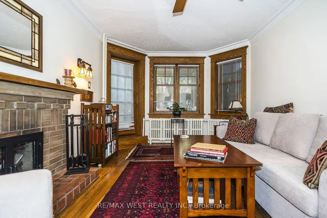 Additional property image - 9 A&B Humewood Dr