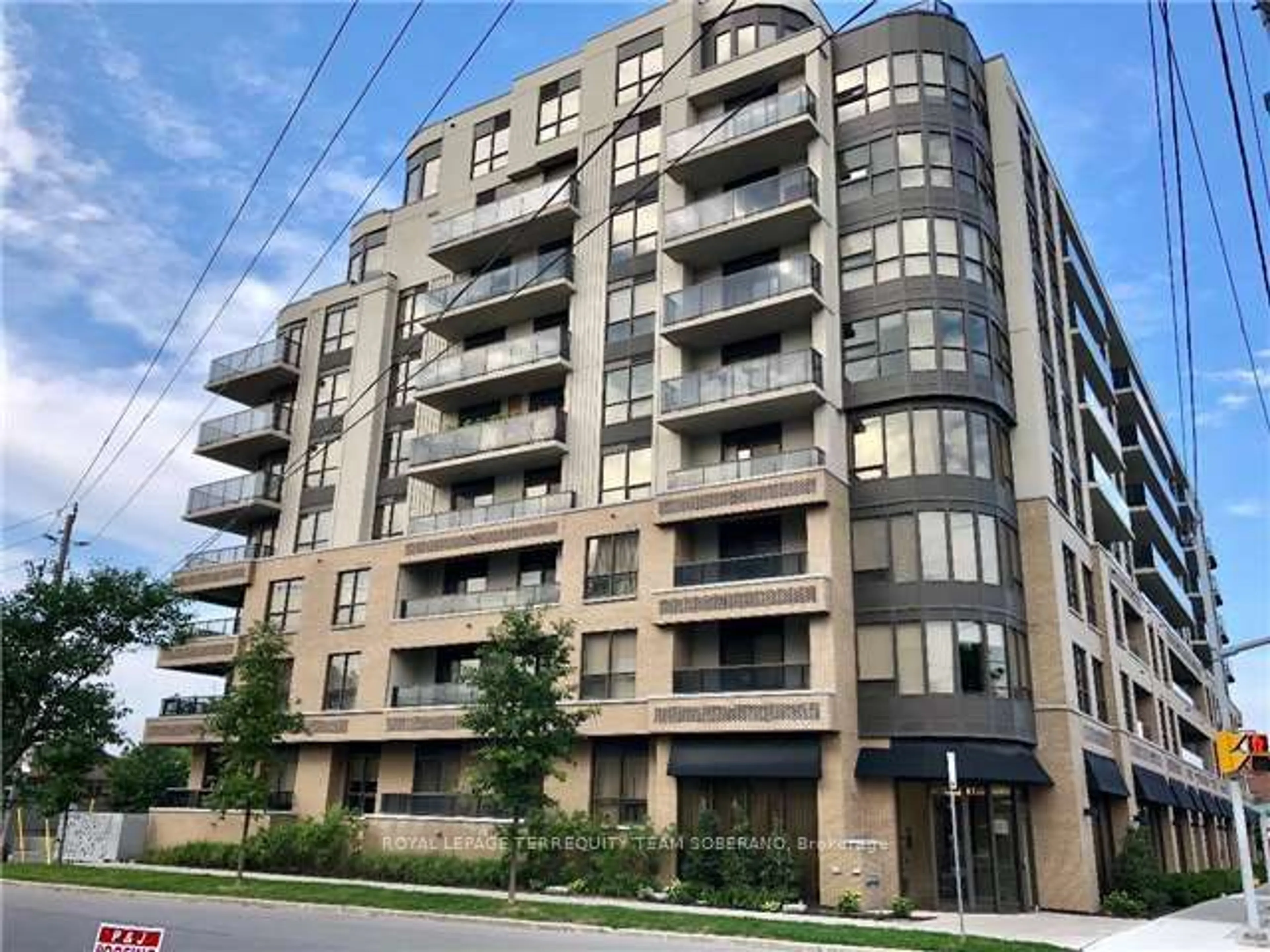 A pic from exterior of the house or condo for 760 Sheppard Ave #707, Toronto Ontario M3H 0B3