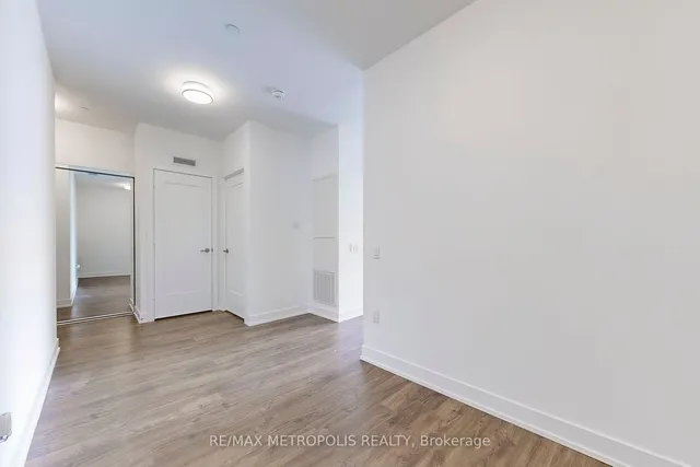 Additional property image - 20 Inn On The Park Dr Unit 638