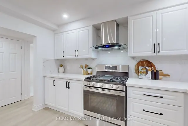 Additional property image - 12 Chatfield Dr