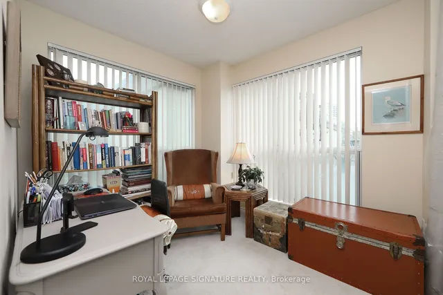 Additional property image - 7 Lorraine Dr Unit 212