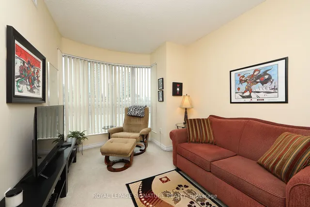 Additional property image - 7 Lorraine Dr Unit 212
