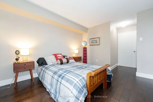 Additional property image - 5 Kenneth Ave Unit 406