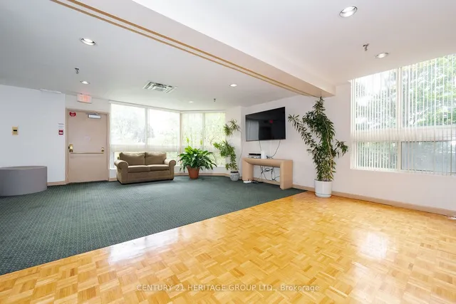 Additional property image - 5 Kenneth Ave Unit 406