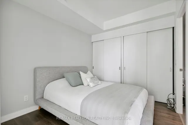 Additional property image - 110 Charles St Unit 2604