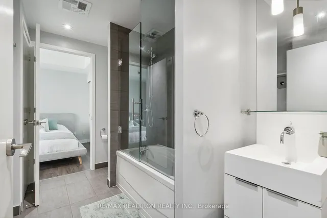 Additional property image - 110 Charles St Unit 2604