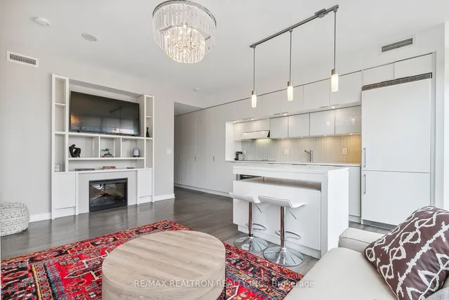 Additional property image - 110 Charles St Unit 2604