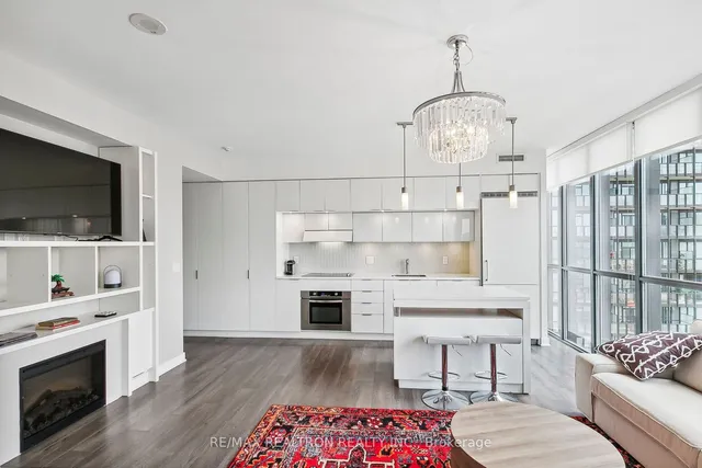 Additional property image - 110 Charles St Unit 2604
