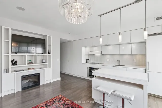 Additional property image - 110 Charles St Unit 2604