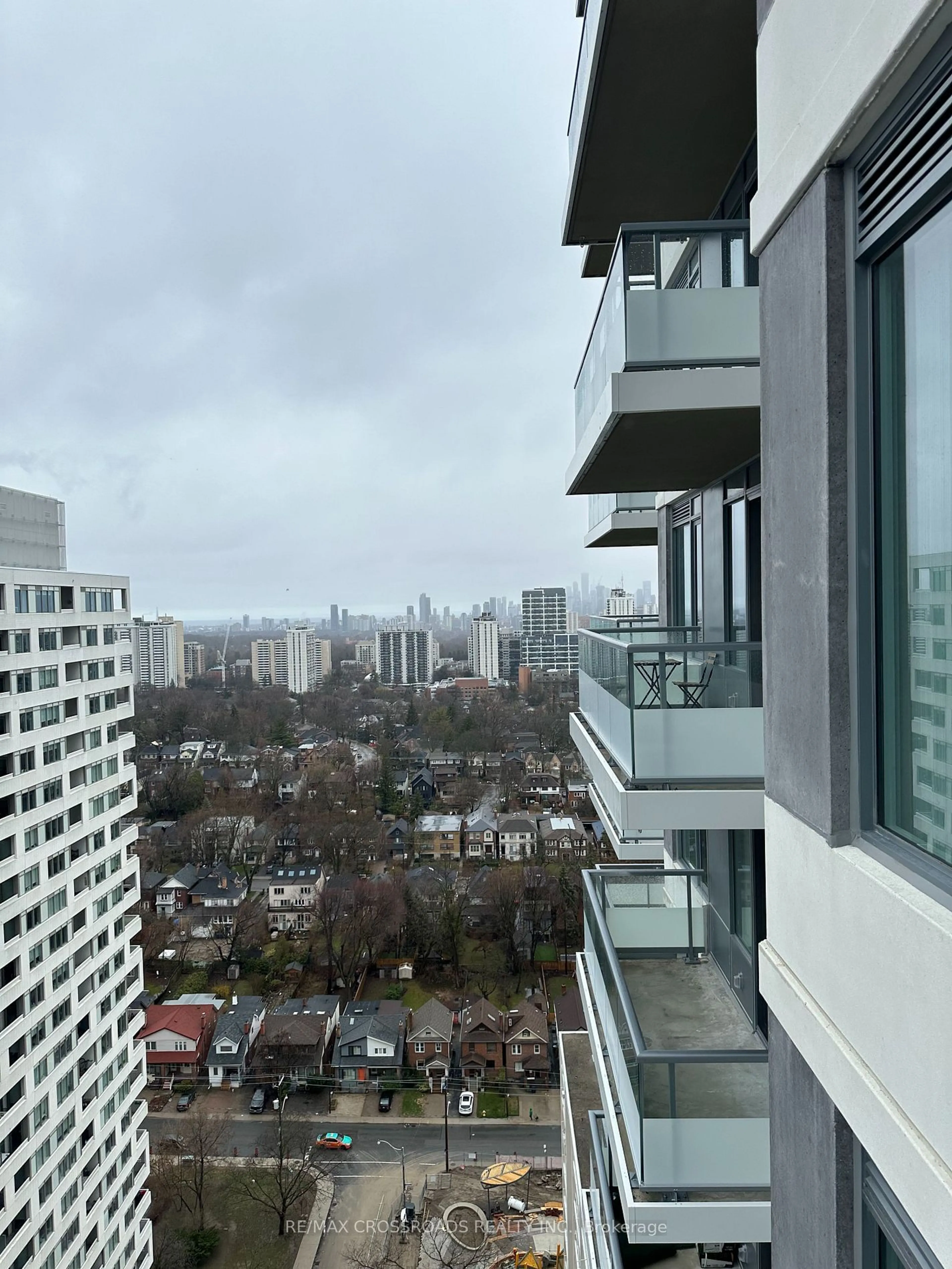 Balcony in the apartment, the view of city buildings for 50 Dunfield Ave #2620, Toronto Ontario M4S 0E4