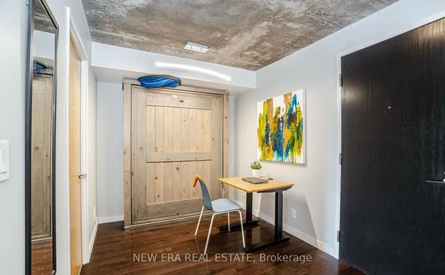 Additional property image - 1005 King St Unit 610