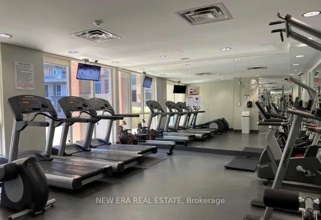 Additional property image - 1005 King St Unit 610