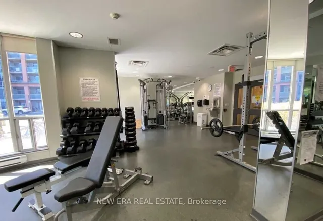 Additional property image - 1005 King St Unit 610