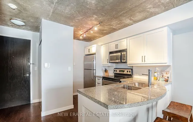 Additional property image - 1005 King St Unit 610