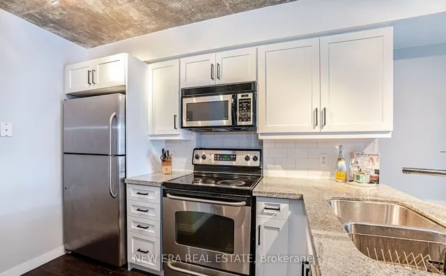 Additional property image - 1005 King St Unit 610