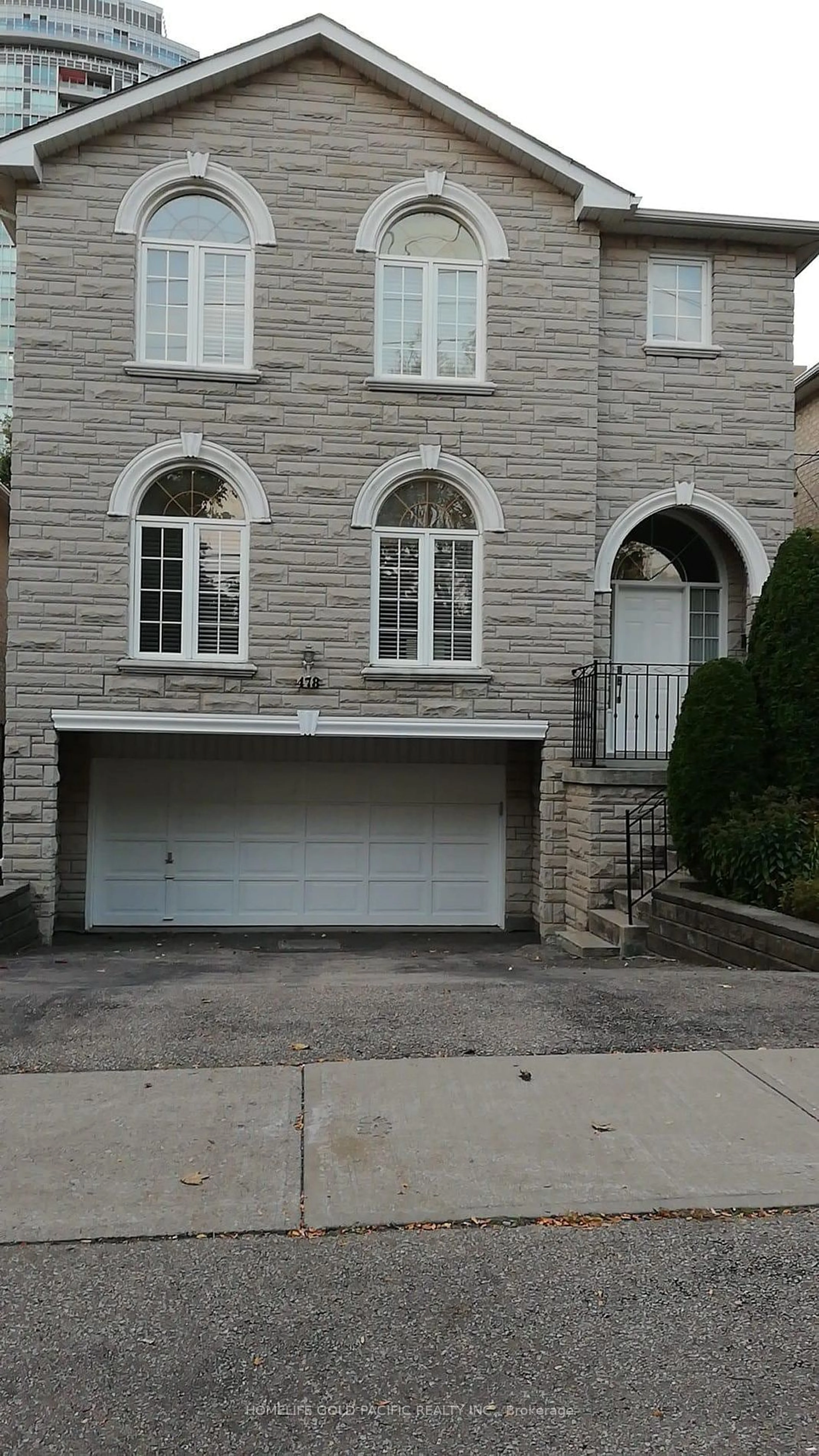 A pic from exterior of the house or condo for 478 Kenneth Ave, Toronto Ontario M2N 4W7