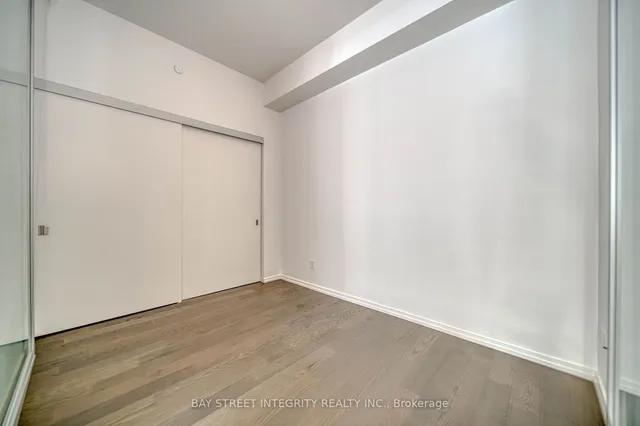 Additional property image - 5 Soudan Ave Unit 1002