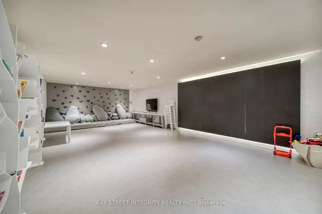Additional property image - 5 Soudan Ave Unit 1002