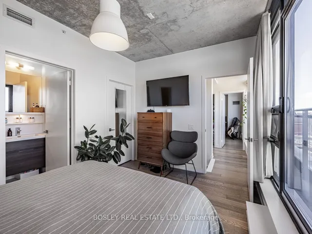 Additional property image - 1239 Dundas St Unit 703