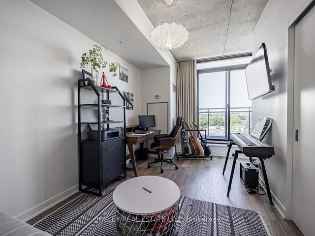 Additional property image - 1239 Dundas St Unit 703
