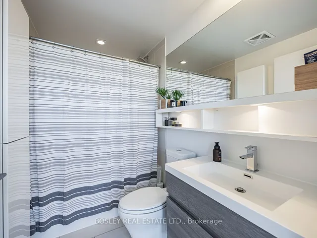 Additional property image - 1239 Dundas St Unit 703