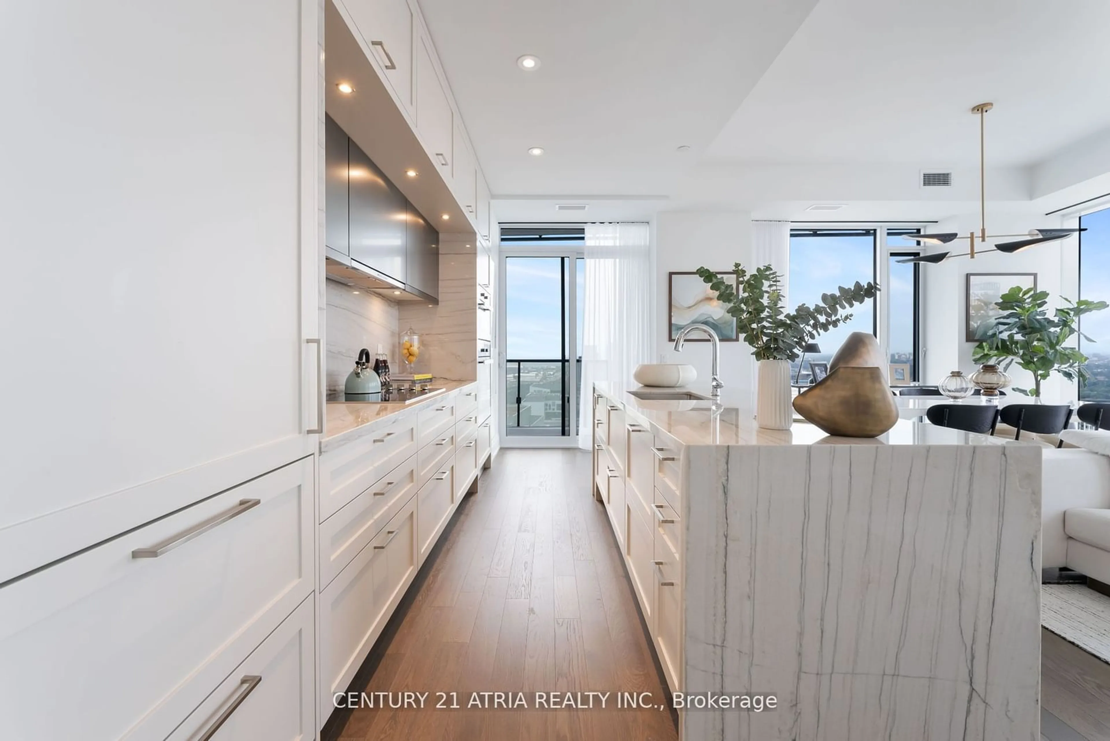 Contemporary kitchen for 470 Front St #2705, Toronto Ontario M5V 0V6