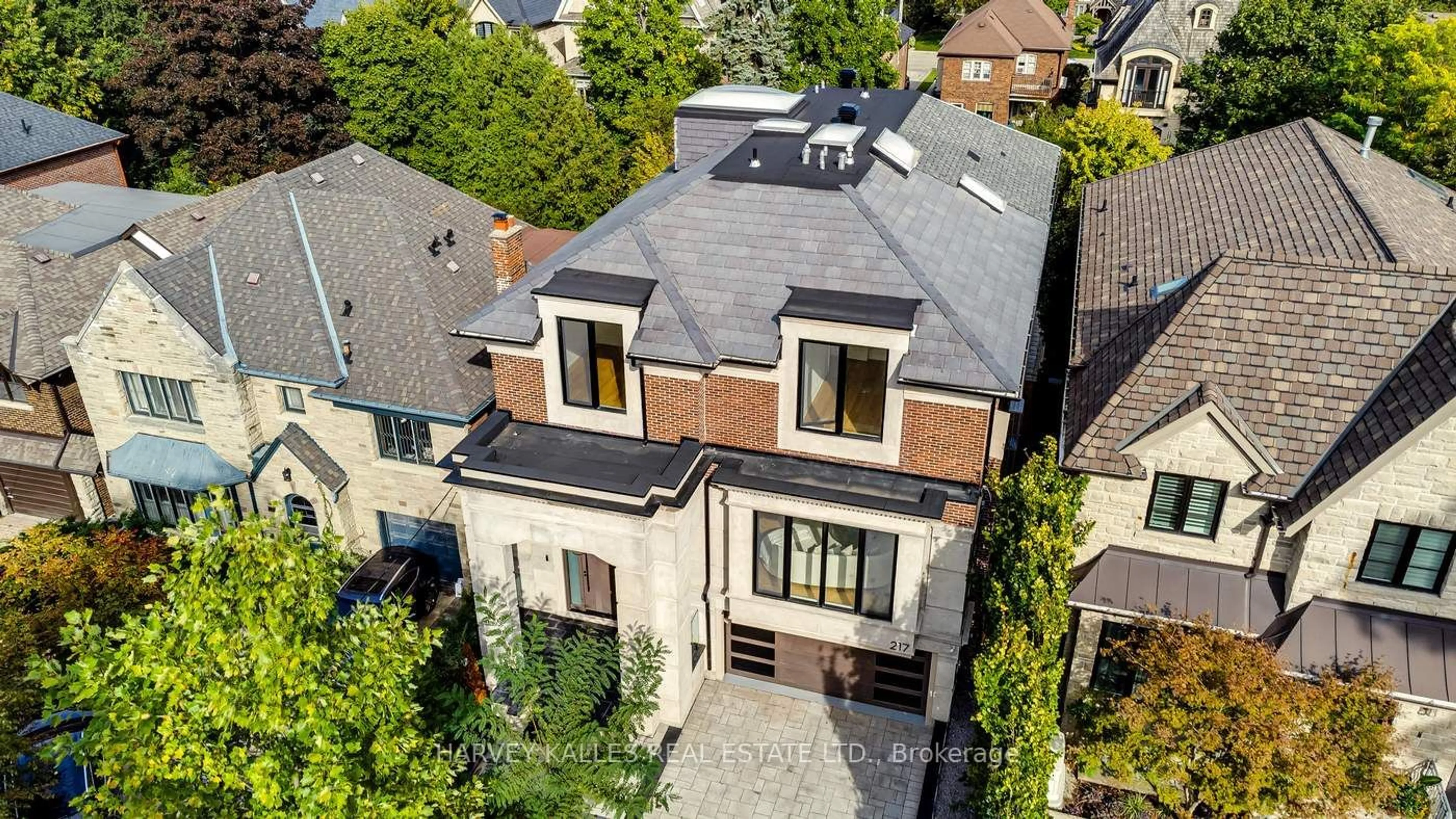 Frontside or backside of a home, the street view for 217 Richview Ave, Toronto Ontario M5P 3G2