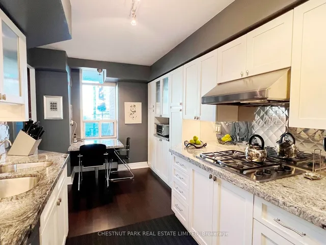 Additional property image - 5 Rosehill Ave Unit 819