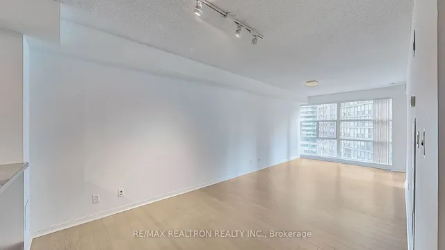 Additional property image - 11 St Joseph St Unit 1503