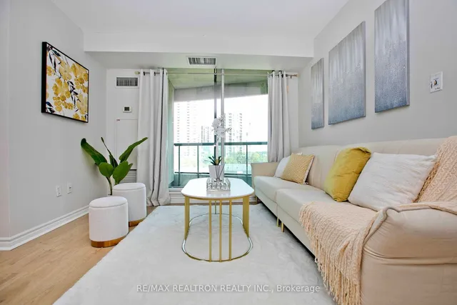 Additional property image - 7 Lorraine Dr Unit 701