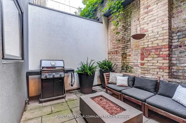 Additional property image - 6 Croft St