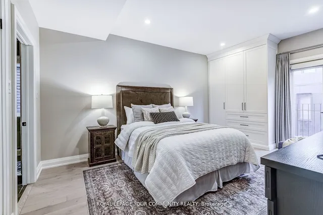 Additional property image - 6 Croft St
