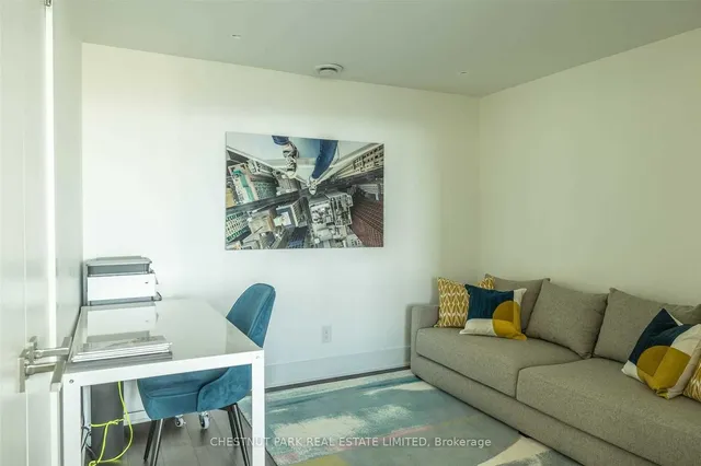 Additional property image - 111 St Clair Ave Unit 918