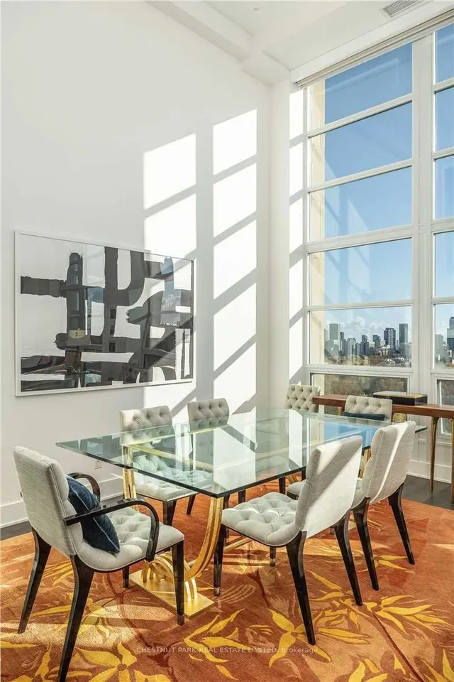 Additional property image - 111 St Clair Ave Unit 918