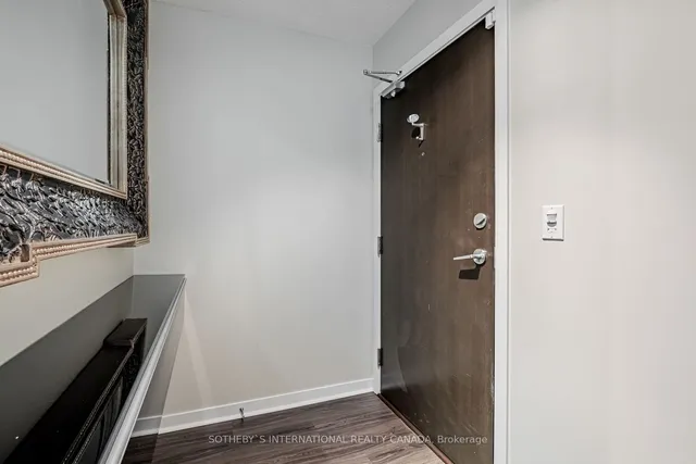 Additional property image - 76 Shuter St Unit 802
