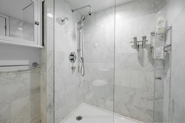 Additional property image - 76 Shuter St Unit 802