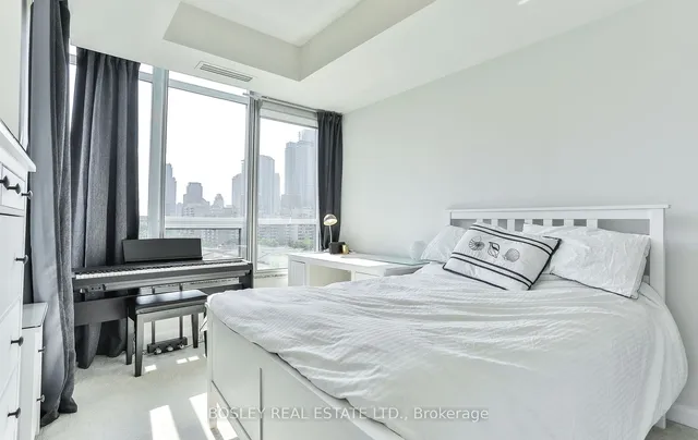 Additional property image - 500 Sherbourne St Unit 809